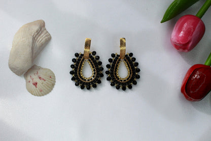 Aretes Mara